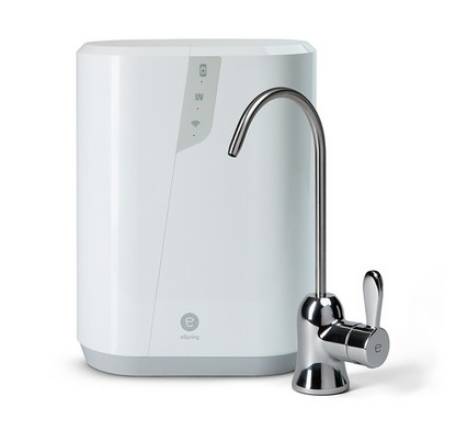 Agua filtrada de gran sabor que mantiene su contenido de minerales para contribuir a una vida sana y cómoda. ¡El Sistema de Tratamiento de Agua eSpring evita tener que volver a comprar agua en botellas de plástico!.